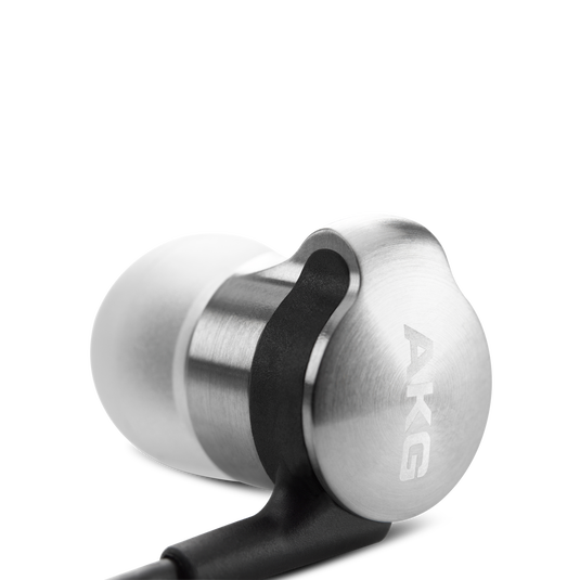 K3003i - Aluminum - Reference class 3-way earphones with integrated microphone and remote. - Detailshot 4 image number null